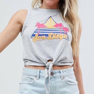 San Diego front knot crop top tank top